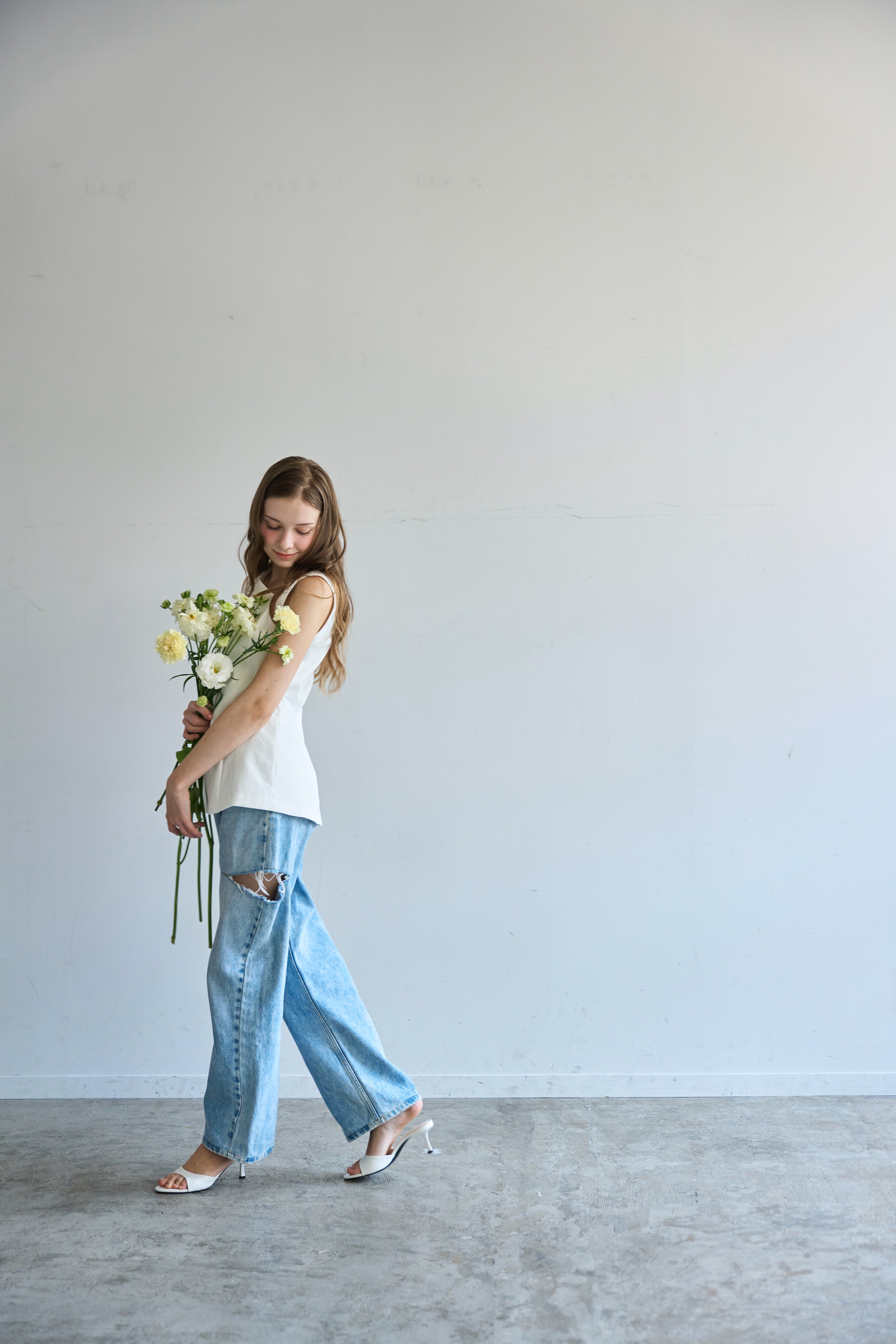 Lady linen like tops（White） – CARLA