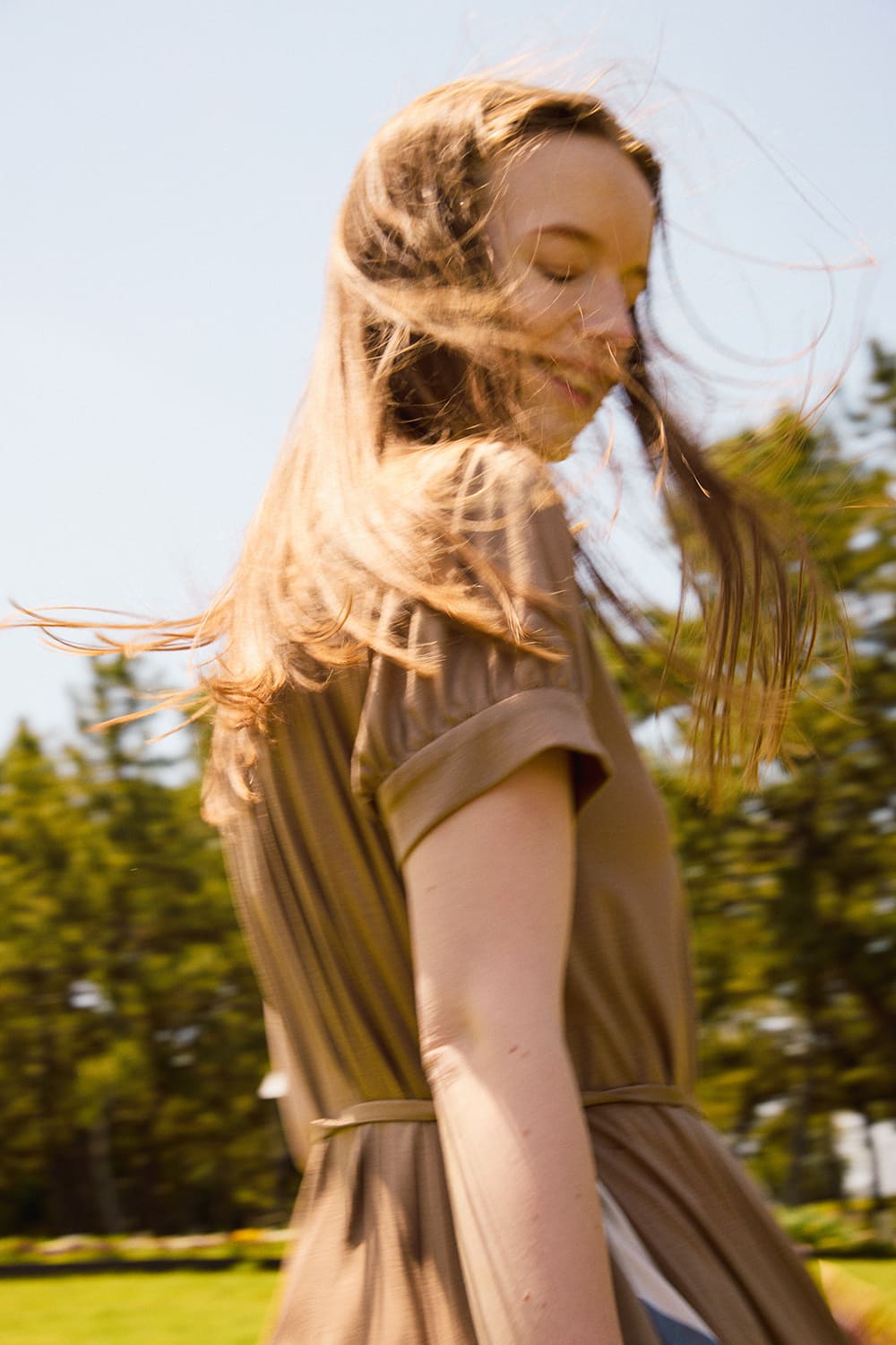 In Full Bloom｜BLUE LABEL CRESTBRIDGE(ブルーレーベル・クレスト