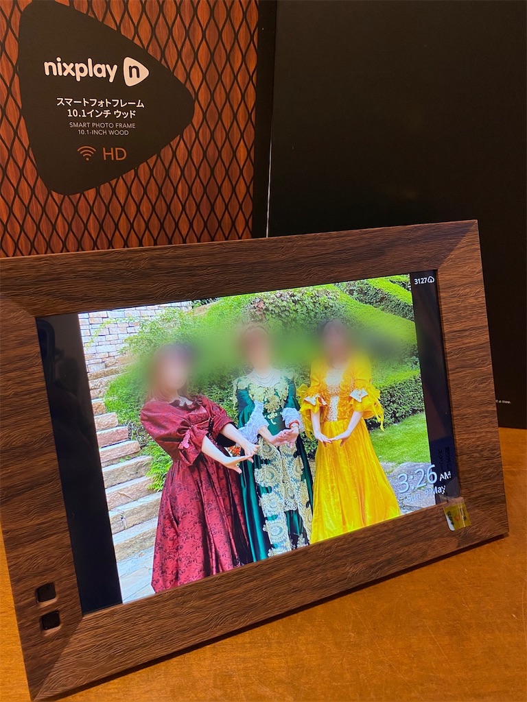 Googleフォト対応のデジタルフォトフレーム「nixplay」が親への