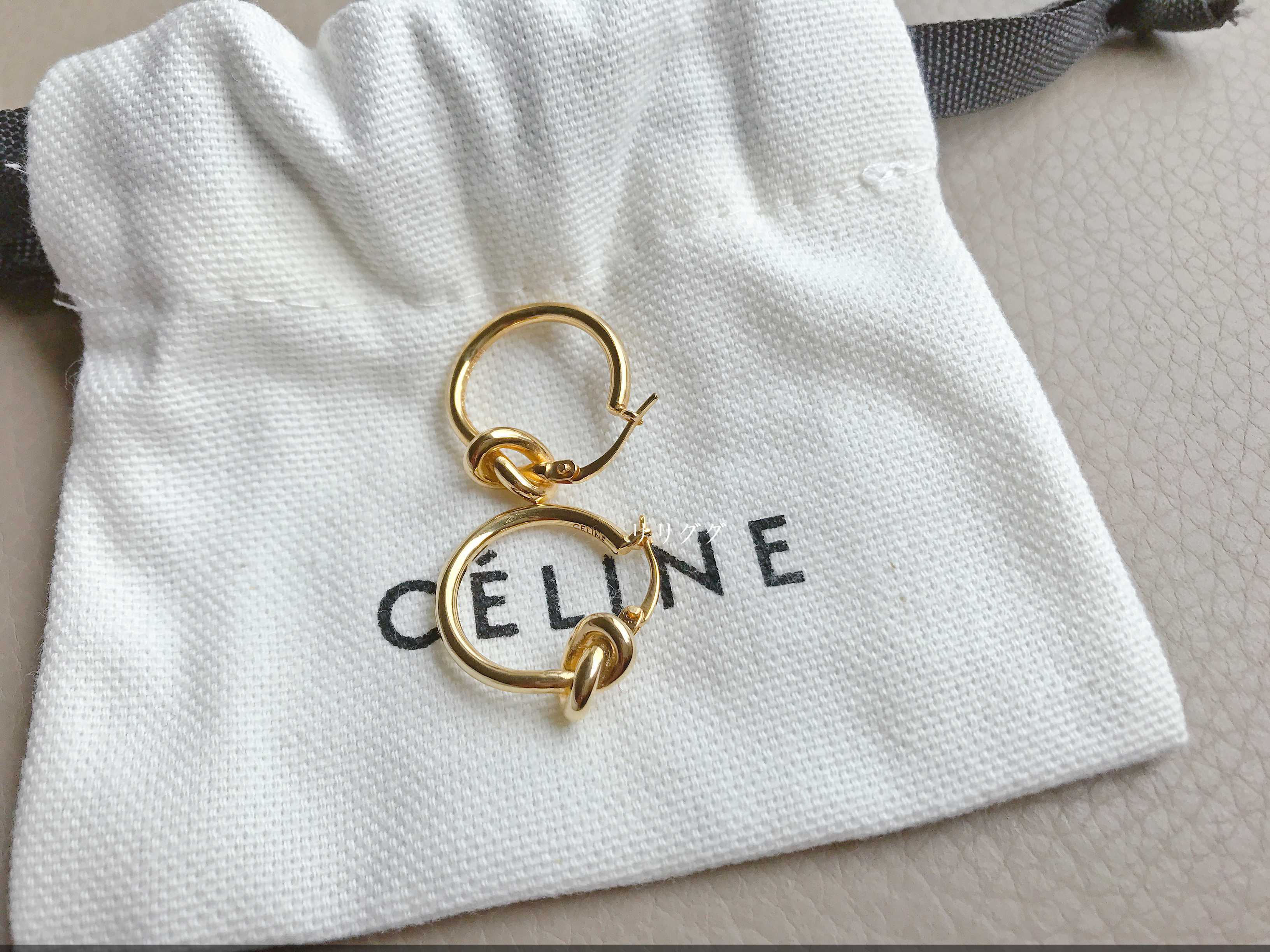 セリーヌ)ノットスモールフープピアス (CELINE/ピアス) 41050391【BUYMA】