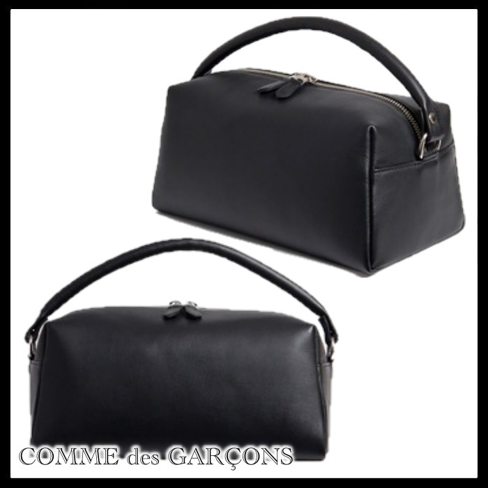 COMME des GARCONS ワンハンドルボックス型ブラックレザーバッグ