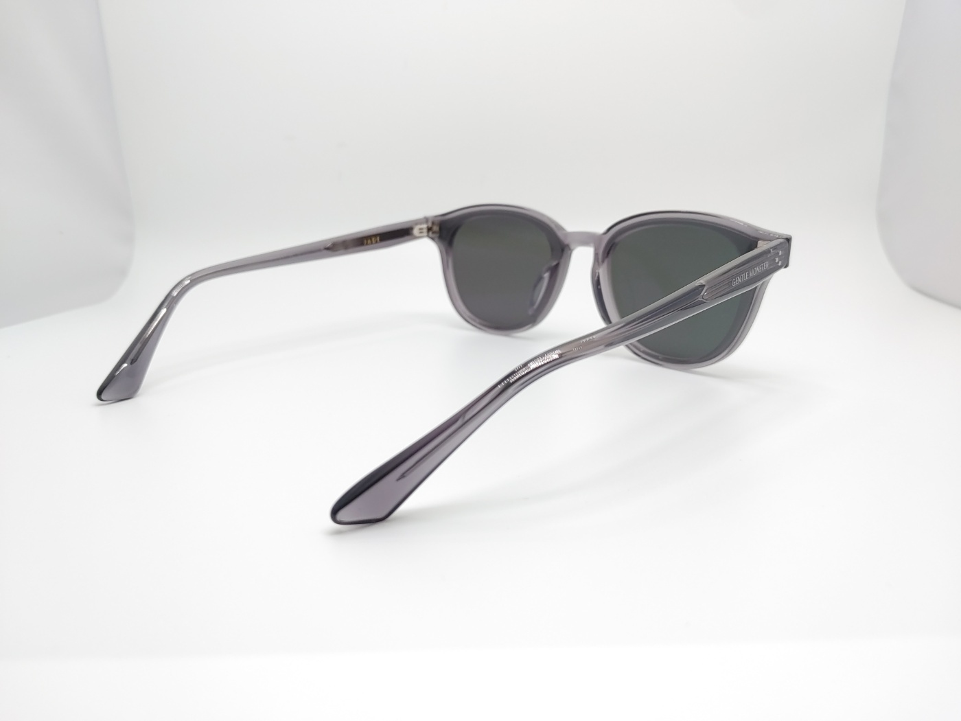 JADE G1】☆24年新商品☆グレーの透明サングラス☆正規品☆ (Gentle