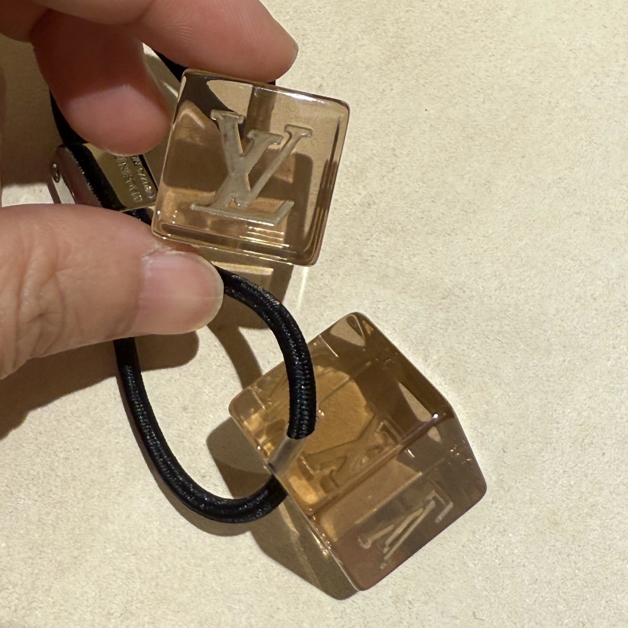 ルイヴィトン】ヘアキューブ LV スパークス ゴム (Louis Vuitton/ヘア