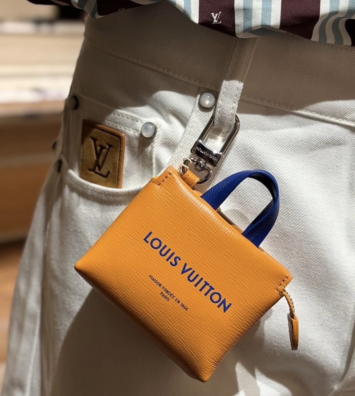 存在感たっぷり♪】ルイヴィトン☆バッグチャーム (Louis Vuitton/キー