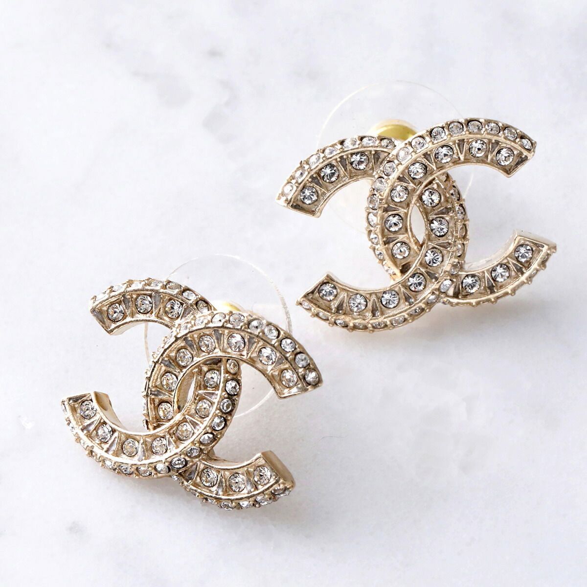 2023年最新版】頑張ったご褒美にゲットしたいCHANEL(シャネル)のピアス