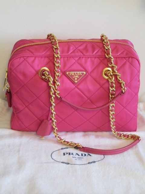 PRADAナイロンキルティング♪チェーンショルダー♪ピンクFUXIA (PRADA