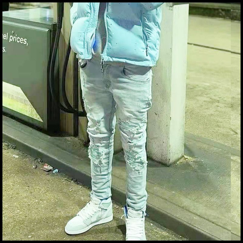 関税/送料込み【H.ESNTLS】NV3ダメージスキニーデニム (HESNTLS/デニム