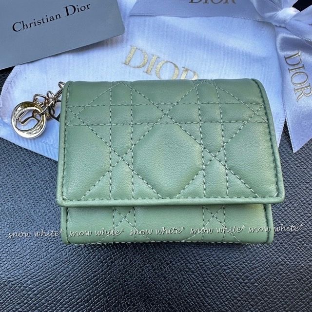 明日着 限定色 チャーム付♪ ロータスウォレット LADY DIOR (Dior