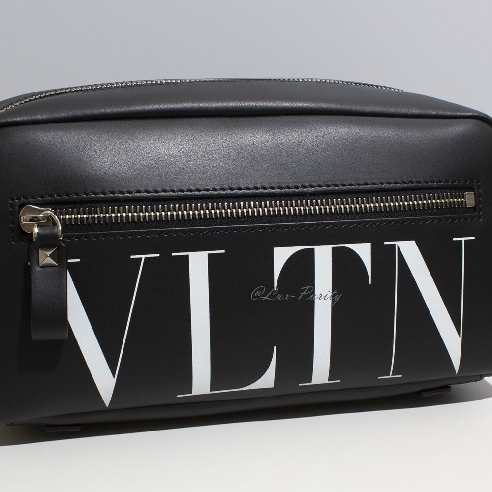 関税送料込み- VALENTINO VLTN クラッチバッグ (VALENTINO/クラッチ