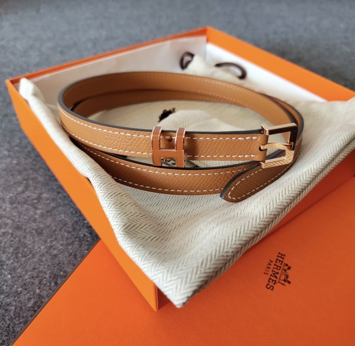 国内即発送】エルメスHERMES 大人気 pop H ベルト (HERMES/ベルト