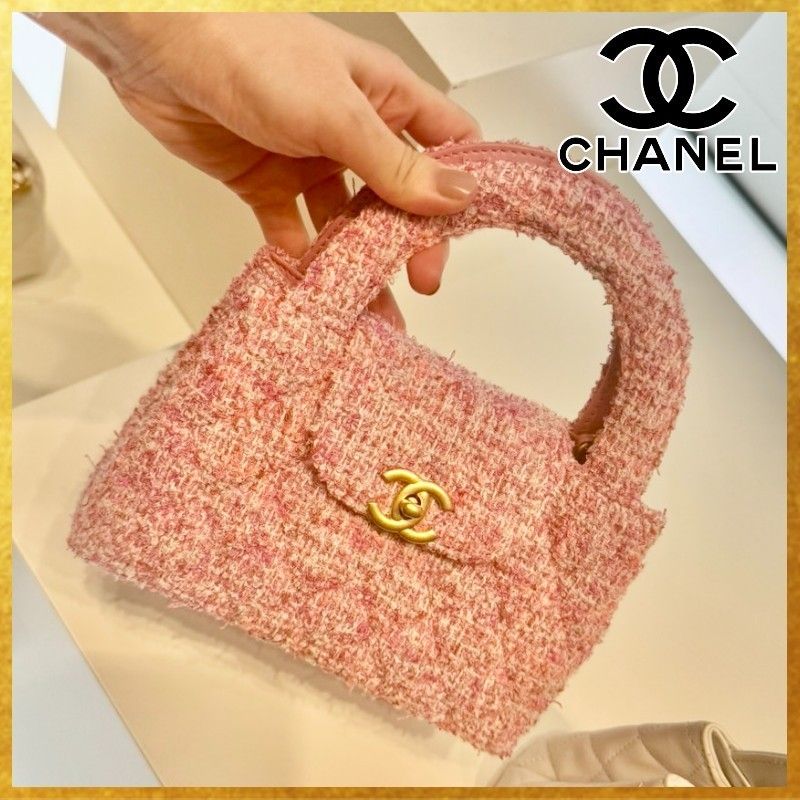 上品なピンクのツイード】 CHANEL ミニ ショッピング バッグ (CHANEL