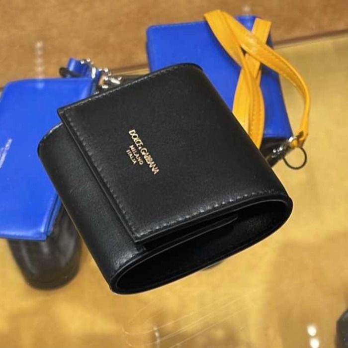 希少 DOLCE&GABBANA ドルガバ ロゴ レザー ミニウォレット (Dolce