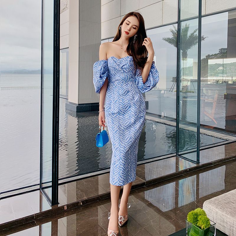 ドレス オフショルダー 総柄 青 タイト 膝丈 パーティー 結婚式