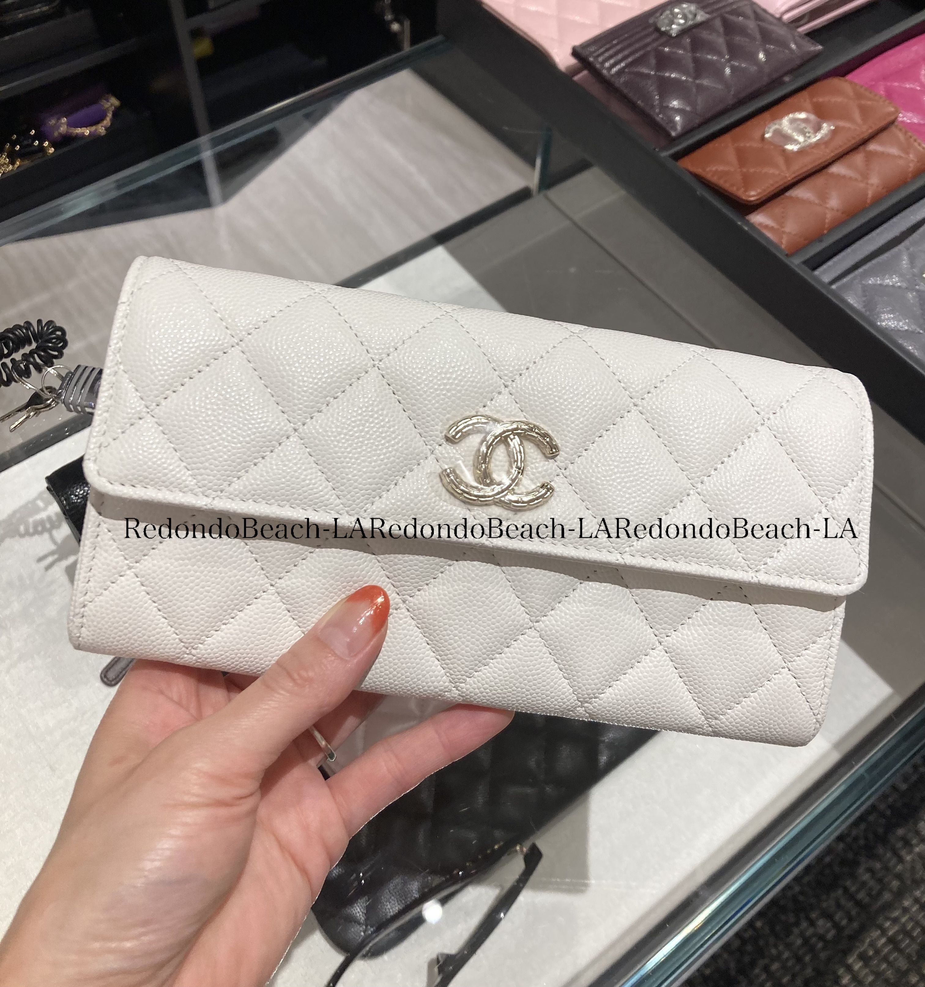 24A】希少なホワイトキャビア☆CHANEL☆長財布 (CHANEL/長財布