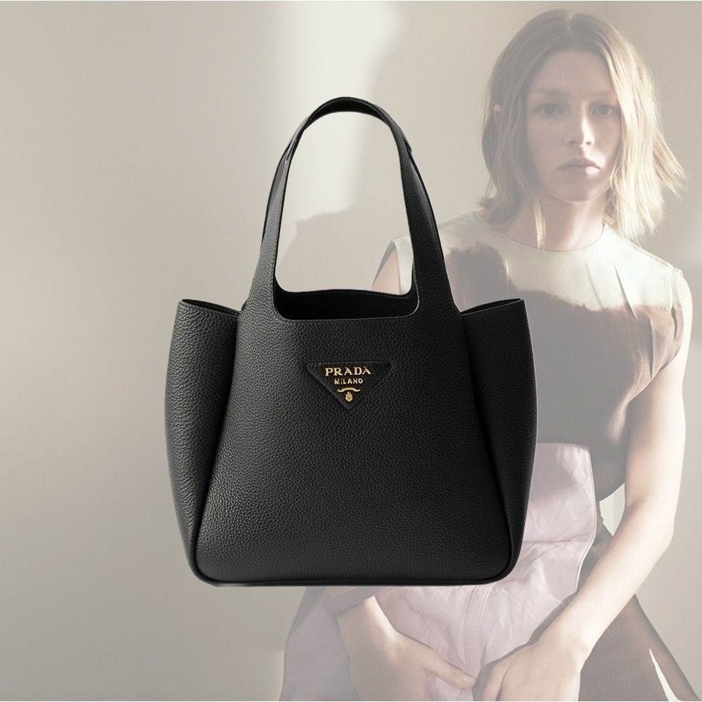 希少】 PRADA ロゴ スモール レザー トートバッグ ブラック (PRADA