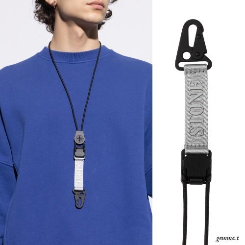 STONEISLANDマグネットバックルカラビナ付き ネックストラップ (STONE