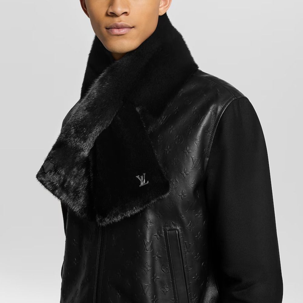 LOUIS VUITTON》リバーシブル仕様 モノグラムファースカーフ (Louis