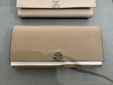 LOEWE【入手困難】アナグラム☆コンチネンタルウォレット☆全色 (LOEWE