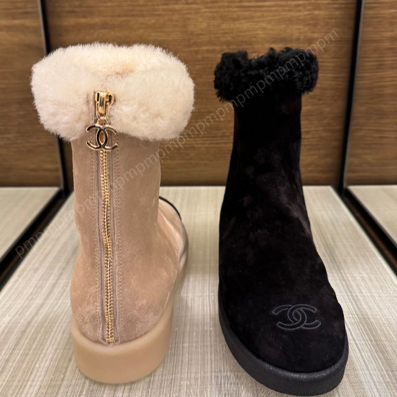 ☆足元から大人可愛い☆【CHANEL】ムートン ショートブーツ (CHANEL