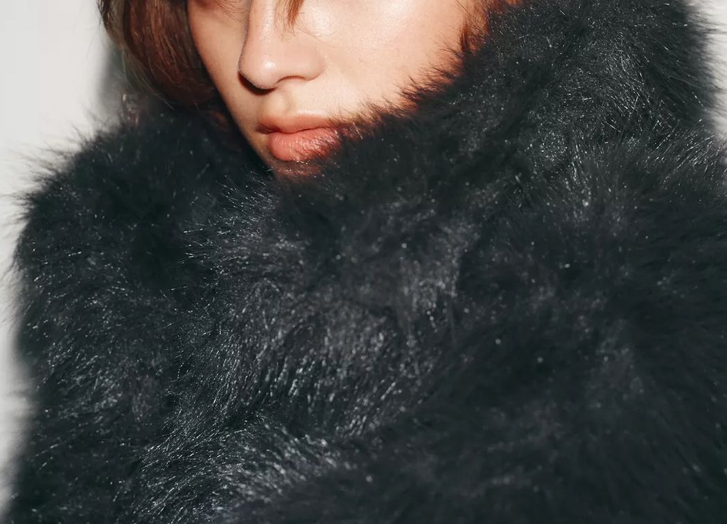 送料関税込み☆ZARA/ザラ☆ボリューム フェイクファージャケット (ZARA