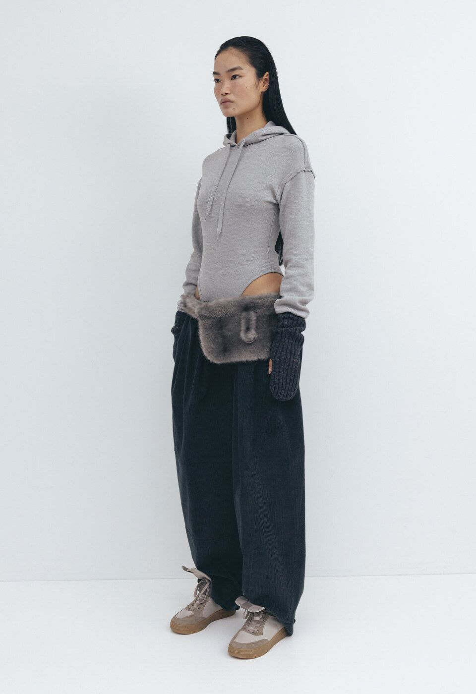 OPEN YY》 FURRY POCKET BELT BAG (OPEN YY_TheOpen Product/バッグ