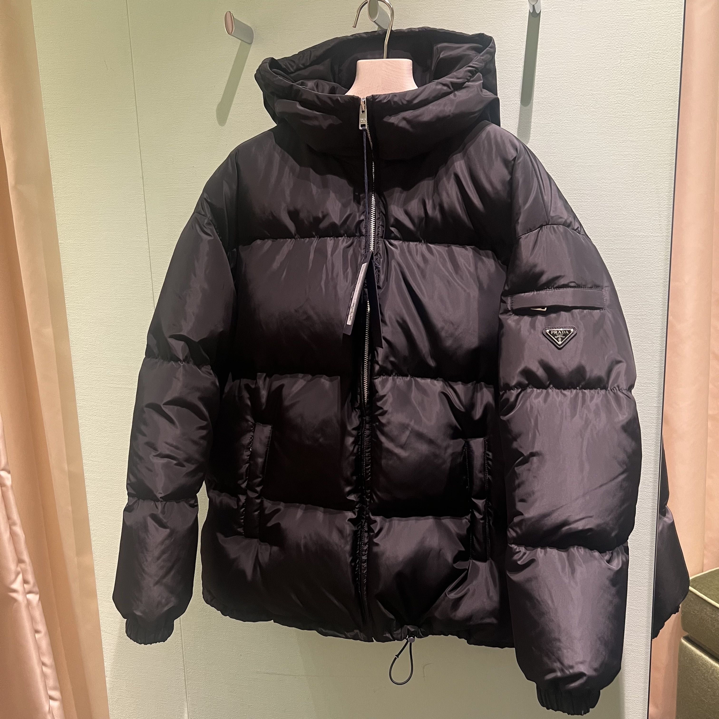 PRADA直営】新作セール！RE NYLON ダウンジャケット 29X052 (PRADA