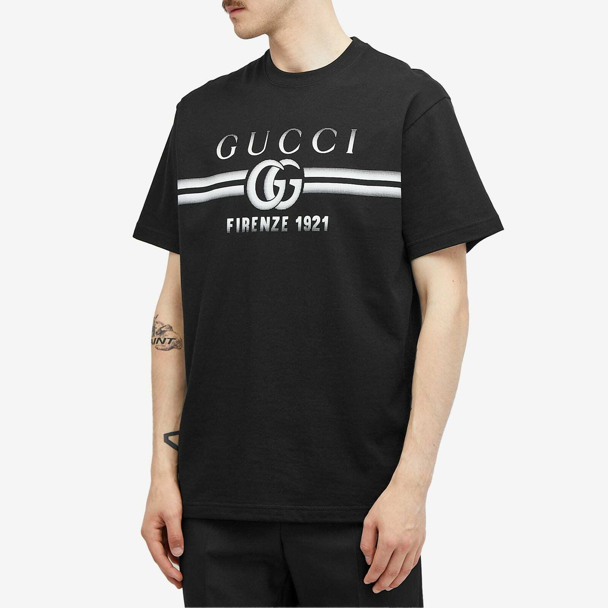 Gucci Men's Interlocking Logo T-Shirt in Black Gucci