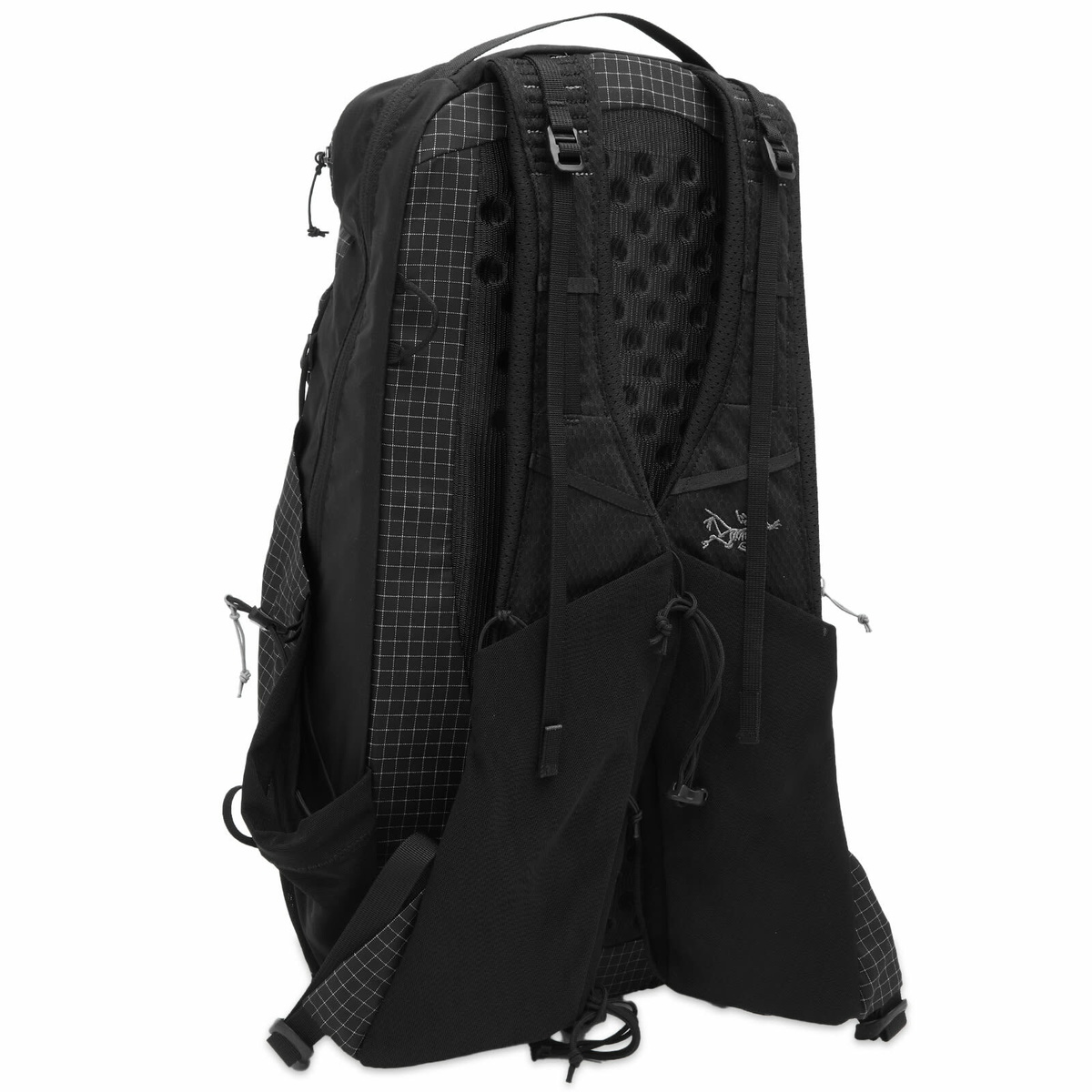 Arc'teryx Aerios 18 Backpack in Black Arc'teryx