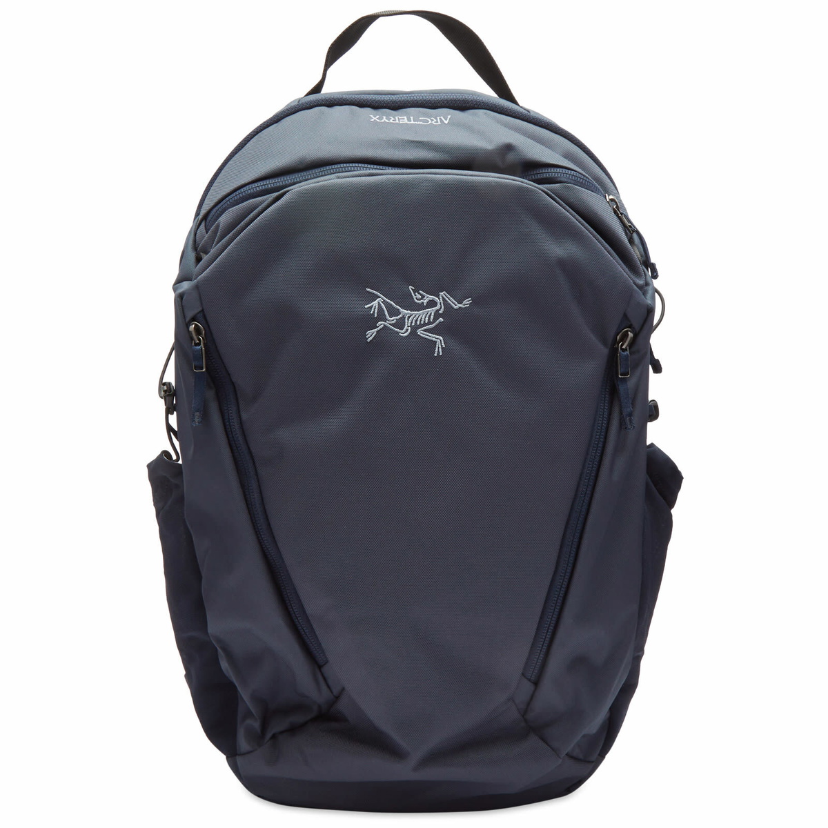 Arc'teryx Men's Mantis 26 Backpack in Black Sapphire Arc'teryx