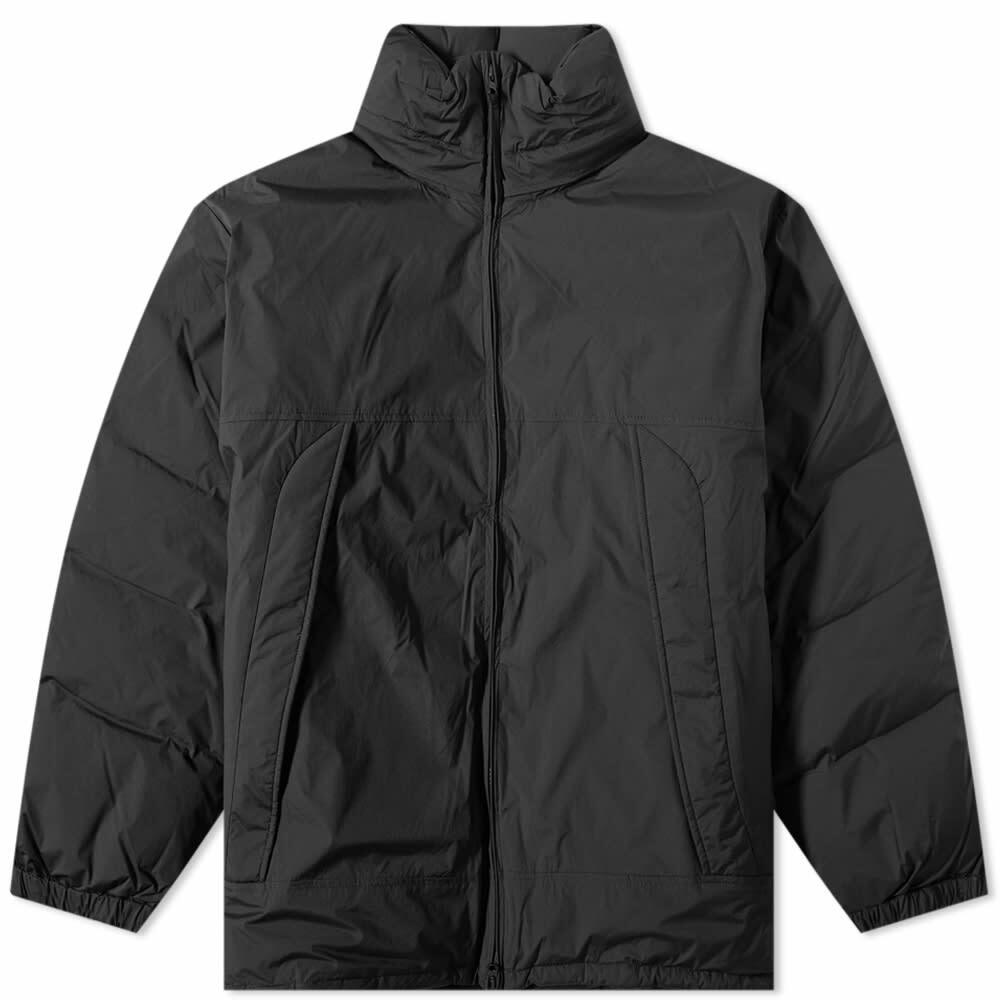 Pilgrim Surf + Supply Men's Reinhold Hooded Down Jacket in Black