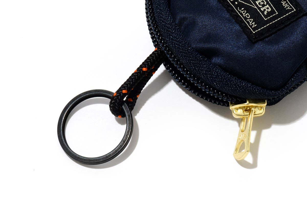 ポーター「タンカー」シリーズの新色発売を記念した「オフィサーキット