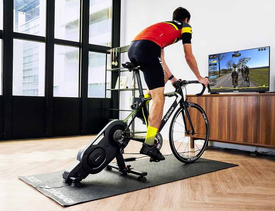 リアルな実走感が魅力のスマートトレーナー「NOZA V」予約販売を実施中