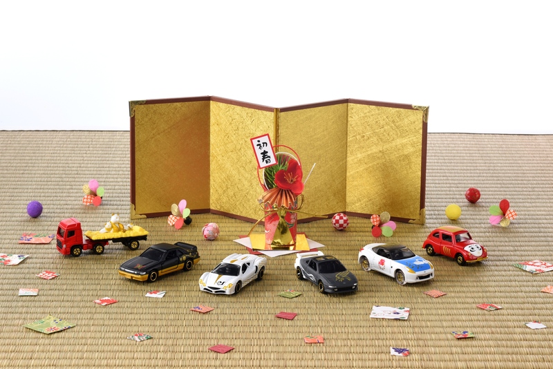 新年を祝うくじ形式のトミカ「百福トミカ」 2024年12月28日