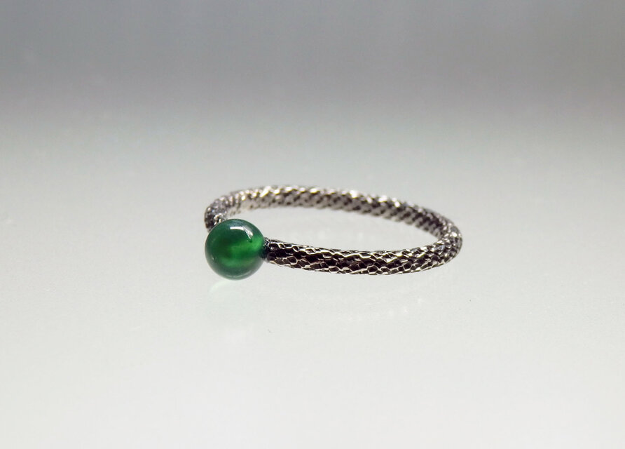 天然グリーンオニキス 彫金一粒リング 11号 | iichi 日々の暮らしを