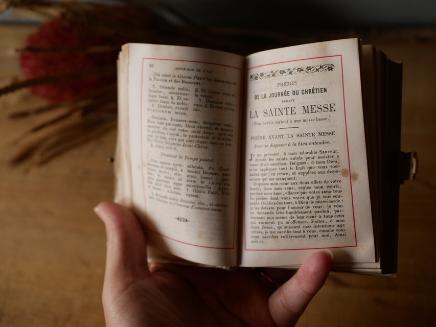 ミセル 祈祷書 聖杯 フランスアンティーク アンティークのある生活