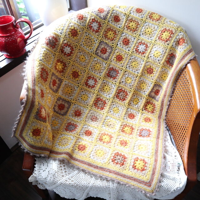 手編みのブランケット（タンポポ） | iichi 日々の暮らしを心地よく