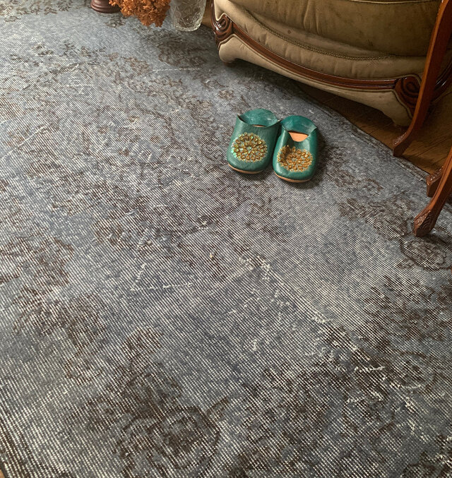 トルコヴィンテージラグ 207×104 グレー ブラック チョコ オーバーダイ