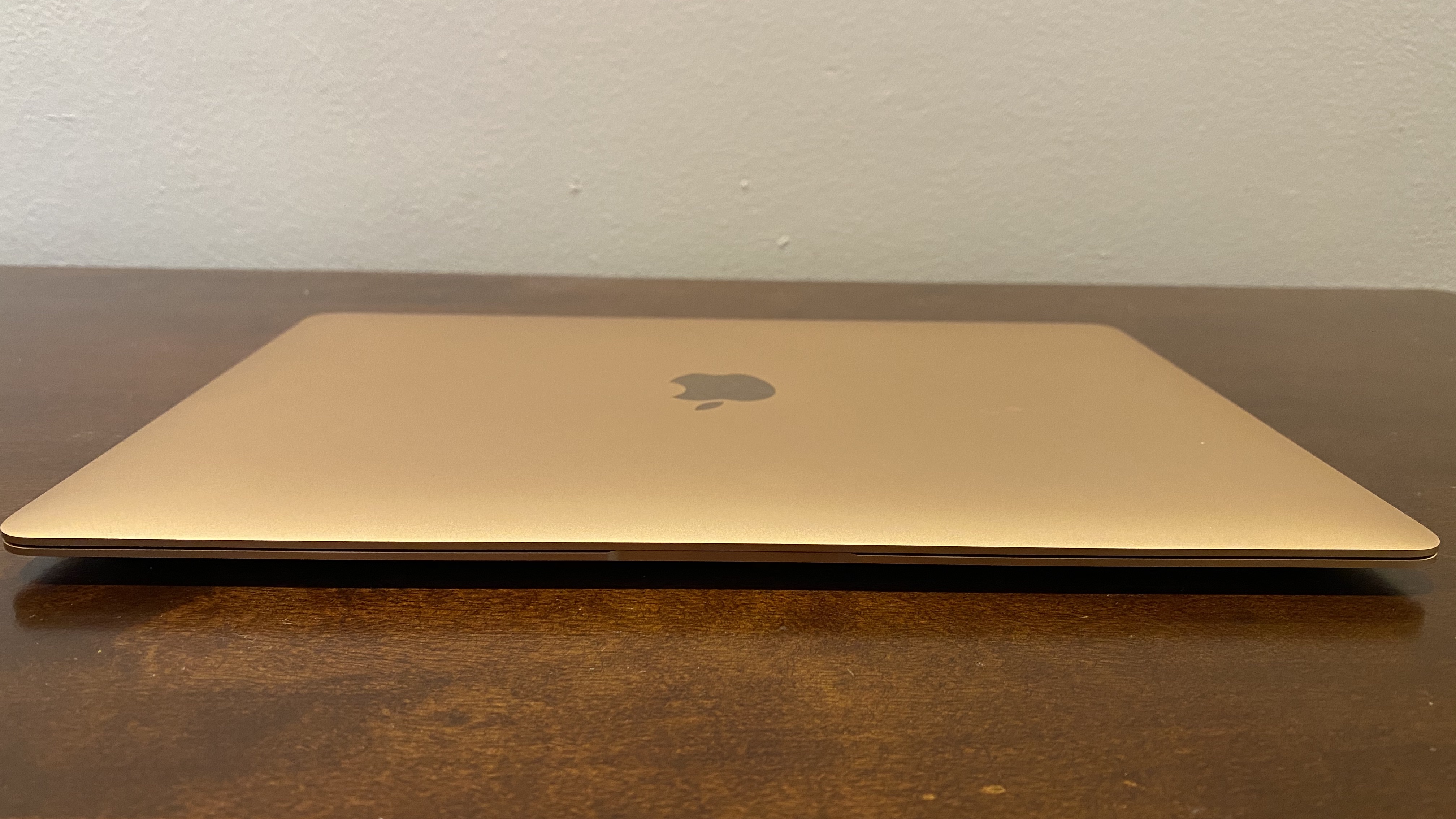 Apple MacBook Air (2020) Review: Return to Form | Tom's Hardware