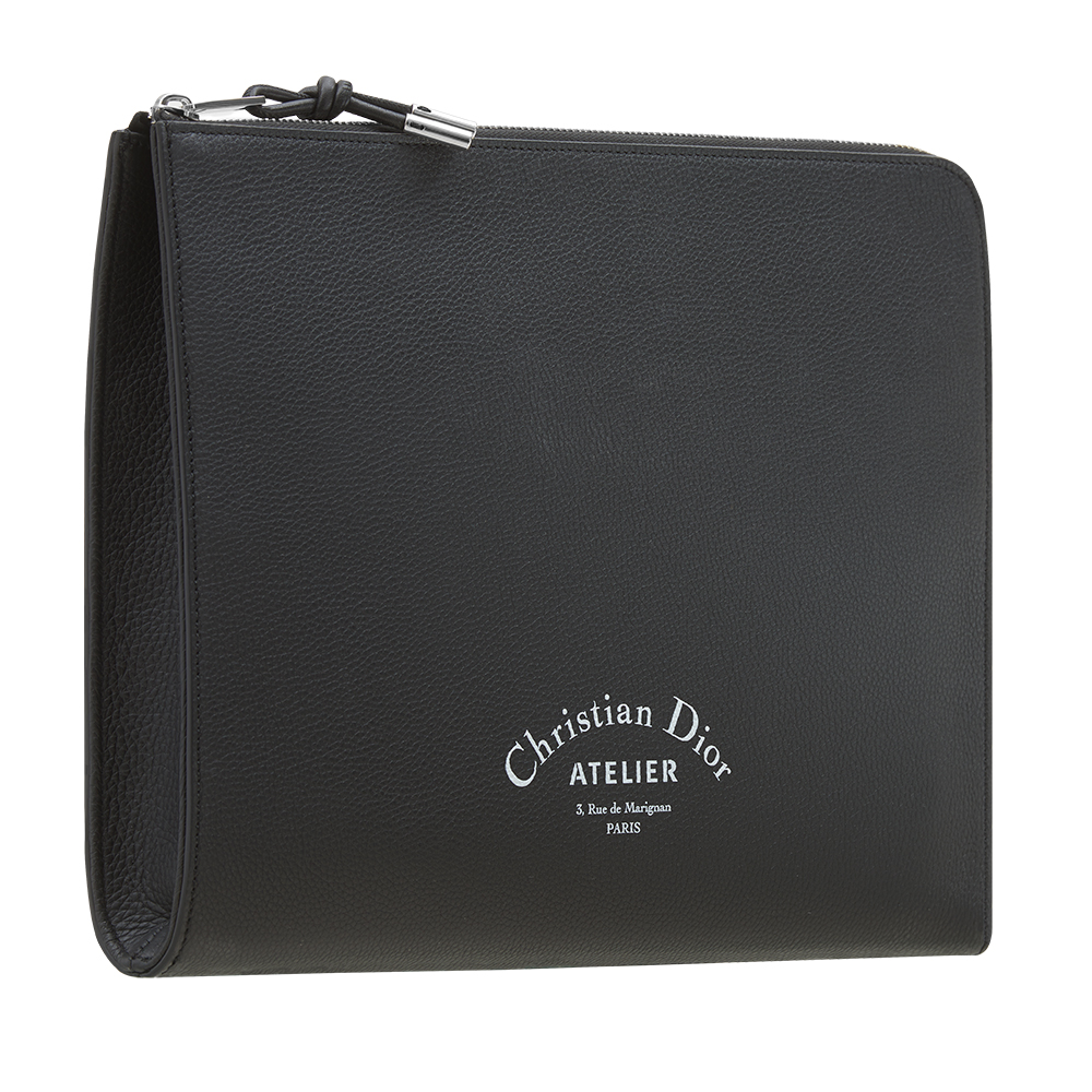 A$AP Rockyも愛用。DIOR HOMMEの新たなレザーグッズシリーズ『ATELIER』