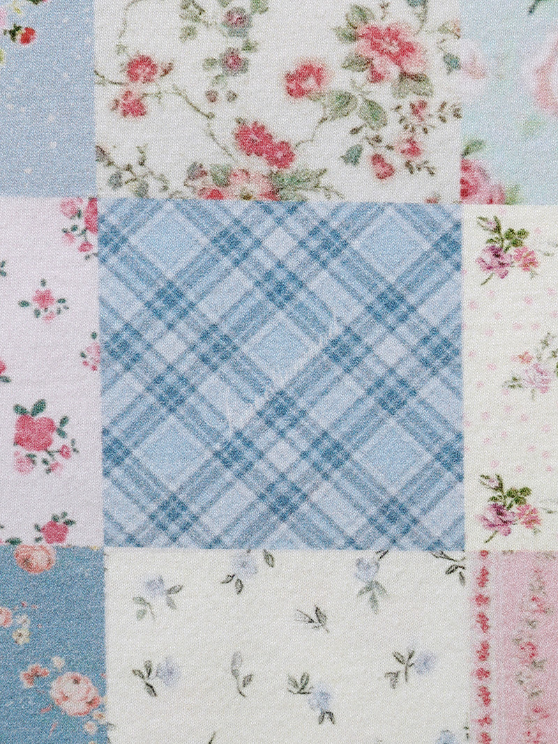 K-POPアイドル着用] Shalott Floral Patchwork Tee | ファッション通販