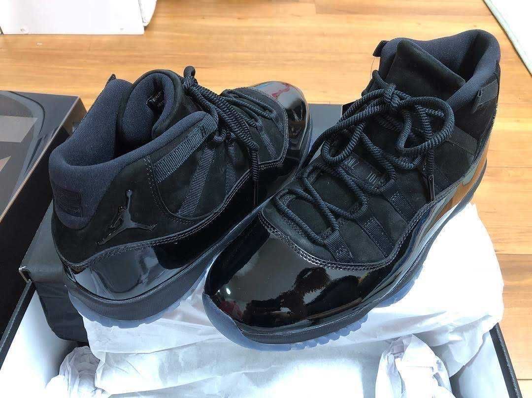 ナイキ エアジョーダン11 レトロ 