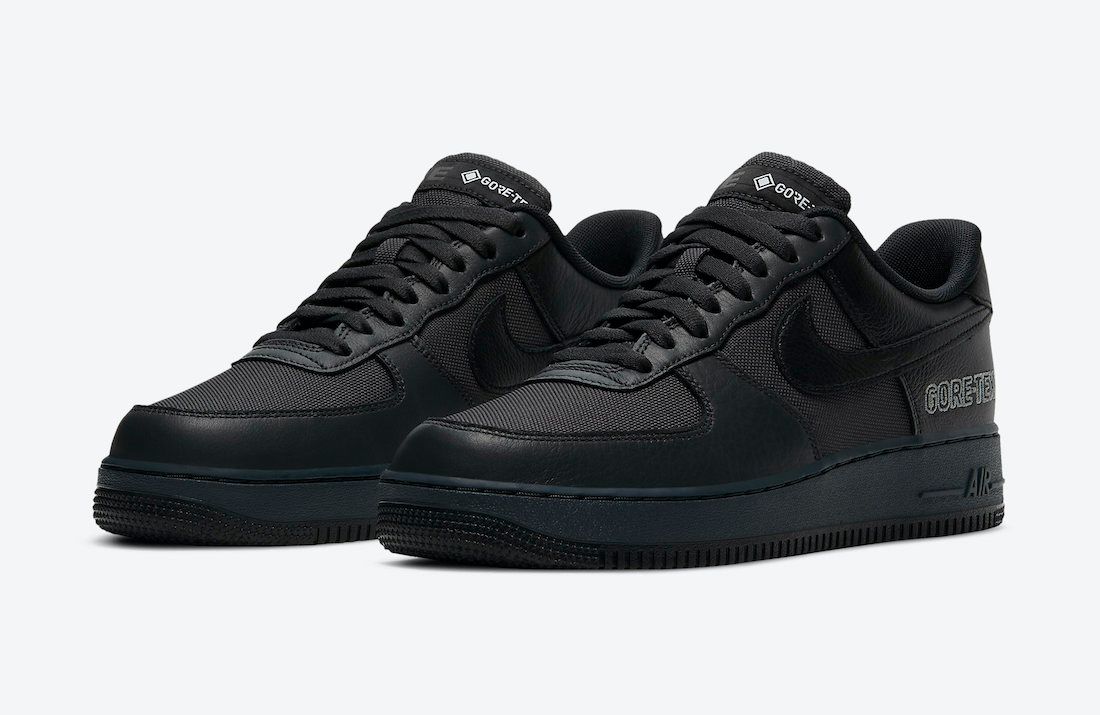 スニダンで購入可】NIKE AIR FORCE 1 GORE-TEX 
