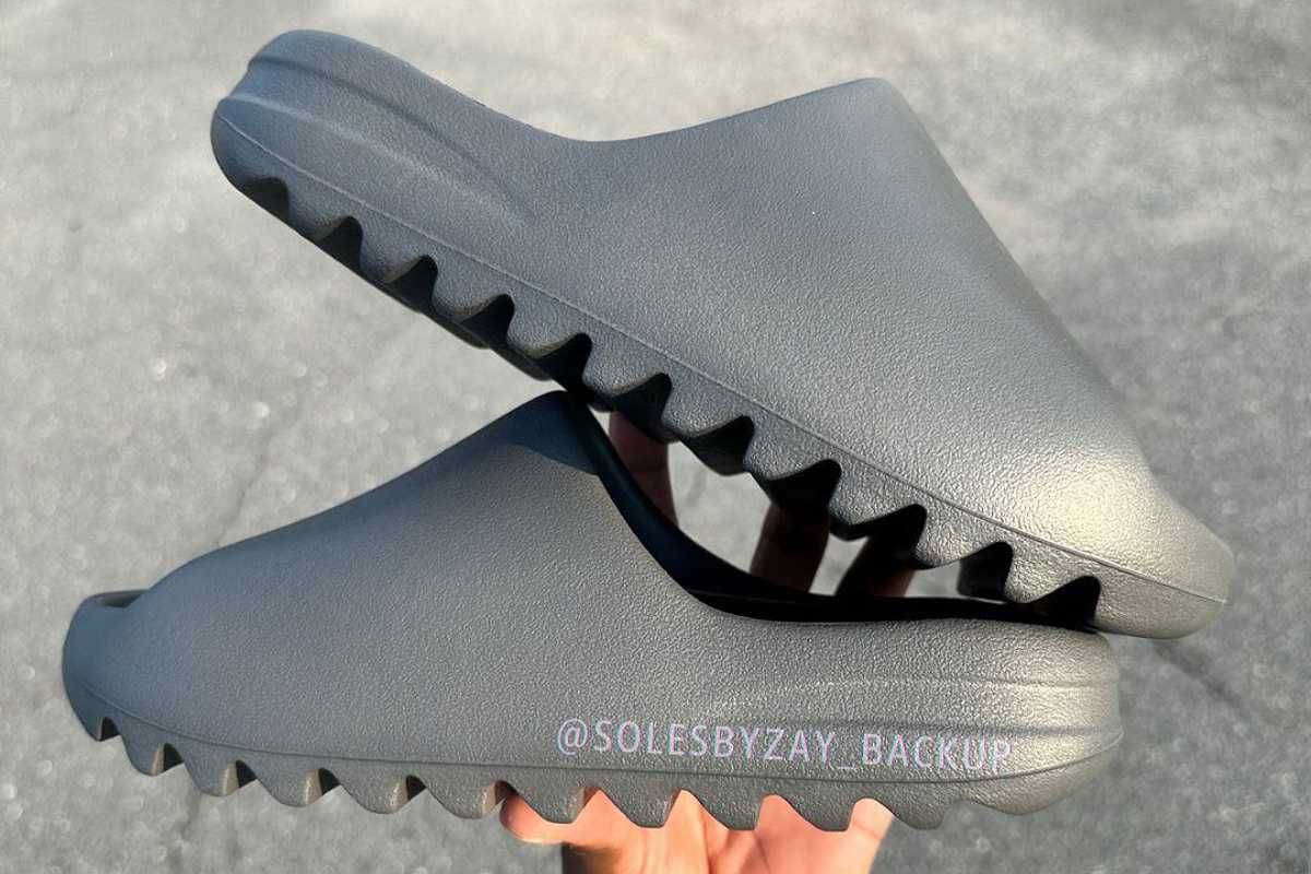 8/11発売｜adidas YEEZY Slide 