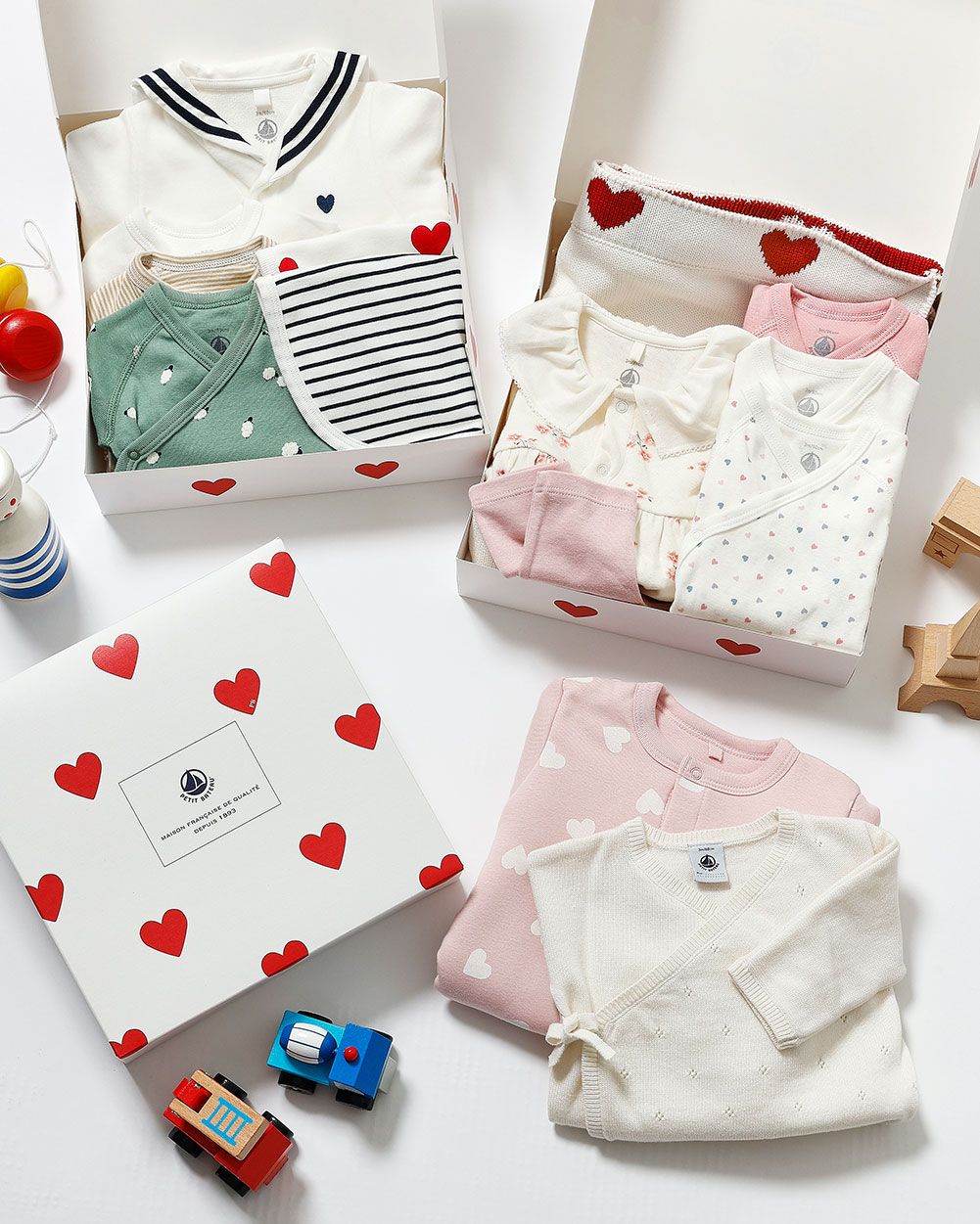 人気スタイリスト・モデルが選ぶプチバトーのベビーギフト