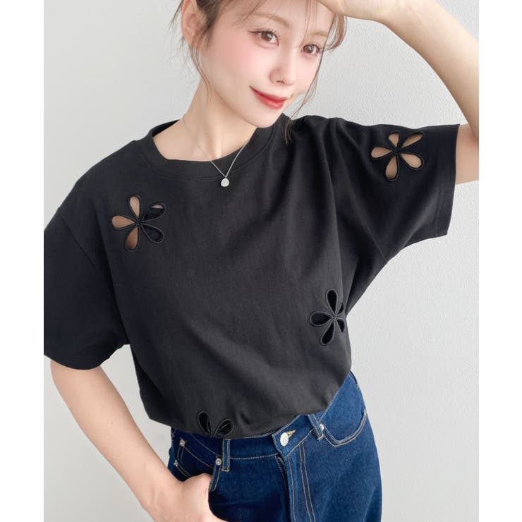 フラワー刺繍半袖Tシャツ[品番：ERMW0000188]｜moment+（モーメント