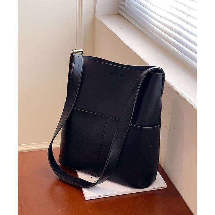 外ポケット付きフェイクレザートートバッグ レディース オルチャン