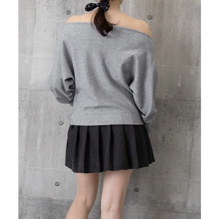 ボートネックニットトップスオフショルダー[品番：AGCW0007018