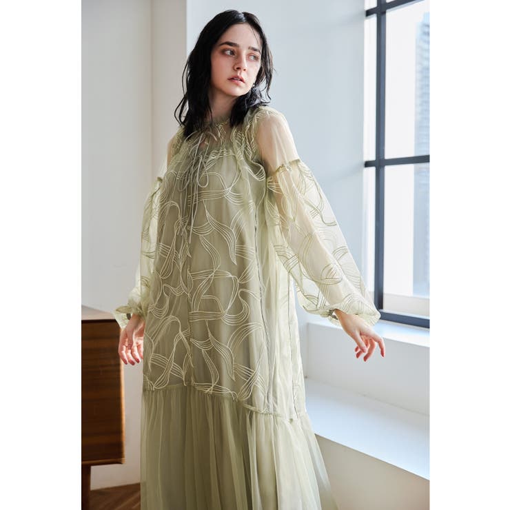 niana ニアナ リボンエンブロイダリーレイヤードドレス[品番