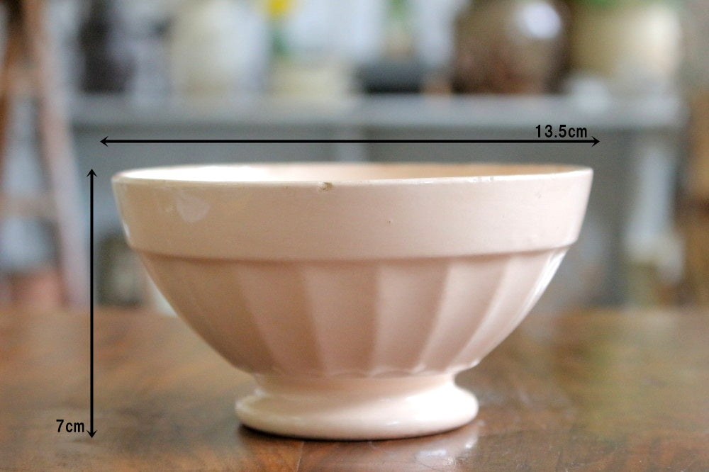 ディゴワンサルグミンヌ窯ピンクのカフェオレボウル（直径13.5cm