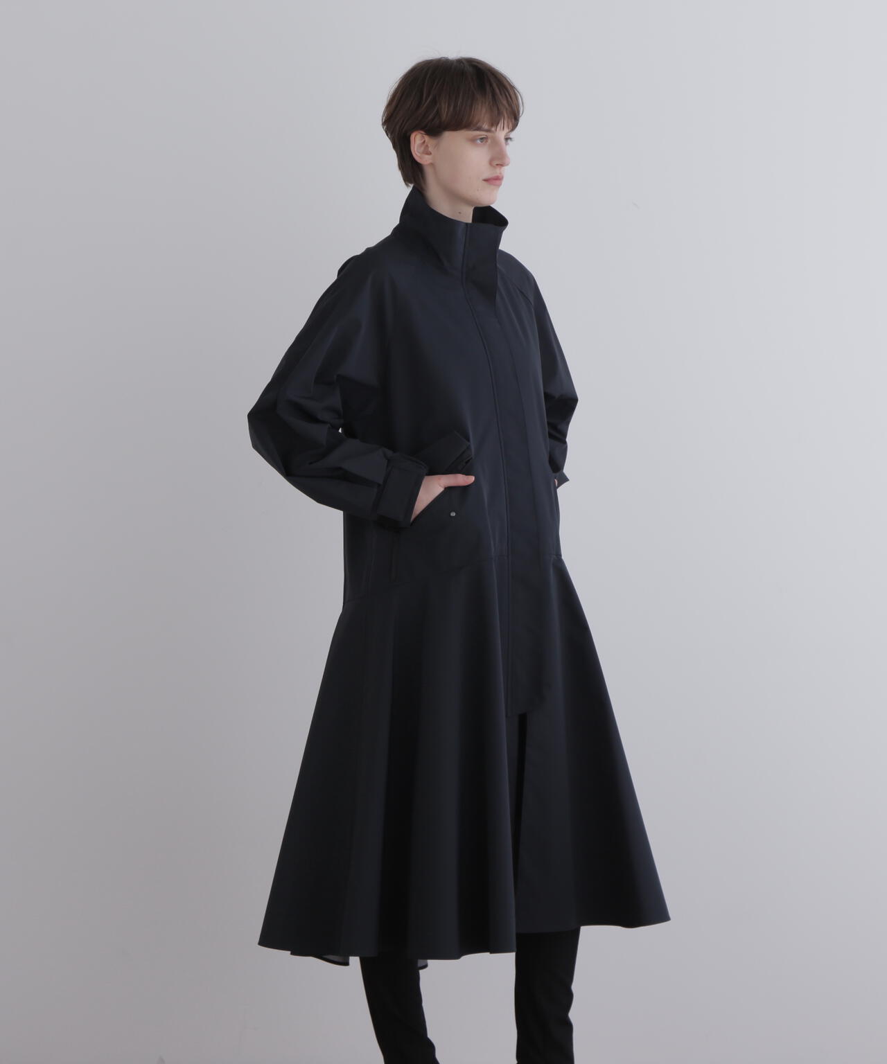 ナイロンウエストベルトパフィージャケット | LE PHIL（ル フィル